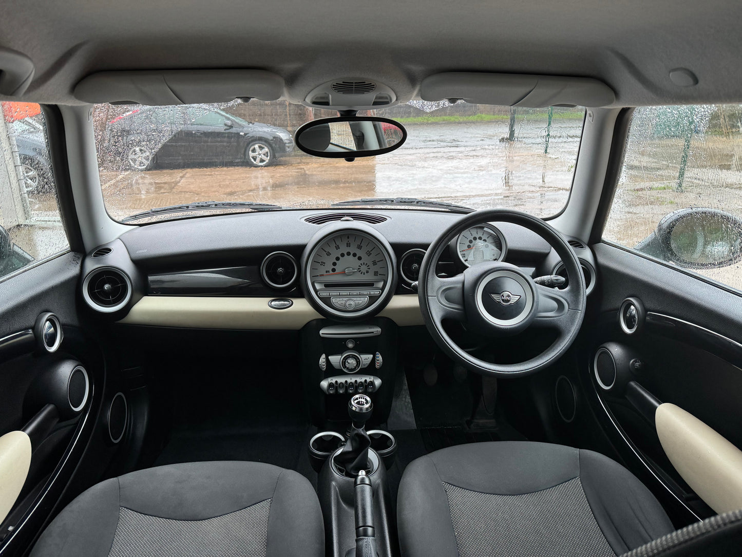 Mini First 1.4 2010