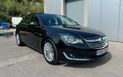 Vauxhall Insignia 1.8 Design 2013