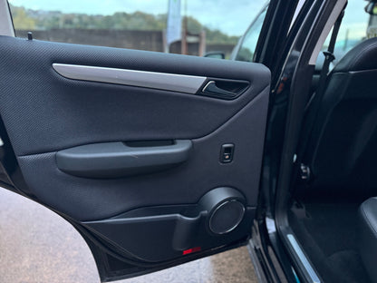 Mercedes A Class 2.0 A180 CDI Avantgarde SE 2011