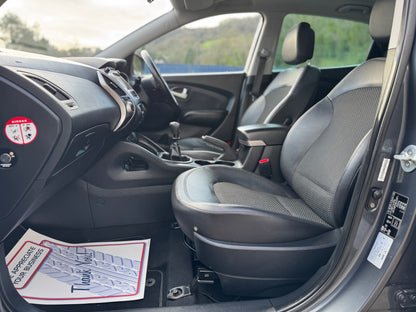 Hyundai ix35 2.0 CRDi Premium 4WD 2010