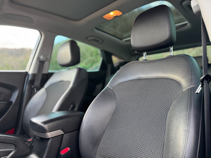 Hyundai ix35 2.0 CRDi Premium 4WD 2010