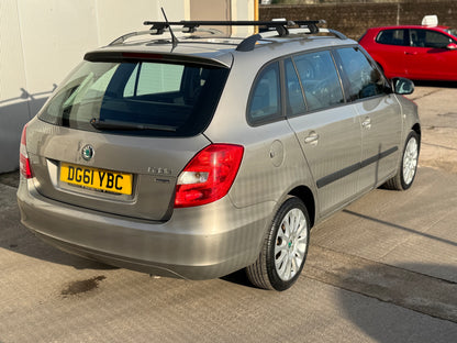 Skoda Fabia 1.2 TSI Elegance 2011