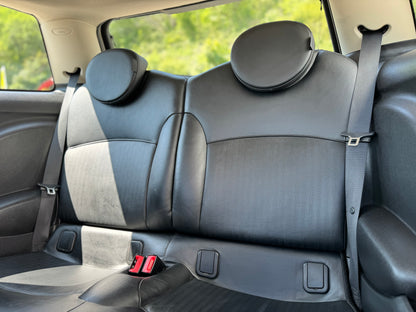 Mini Cooper 1.6 2012