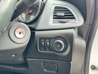 Vauxhall Astra GTC Sport 2.0 tdci 2012