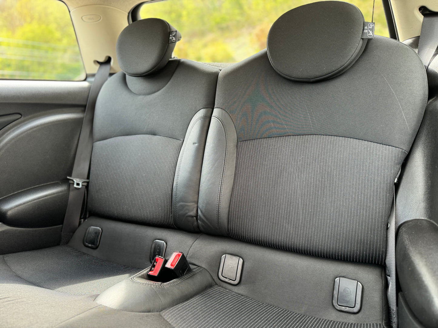 Mini Cooper 1.6 D Pepper white 2010