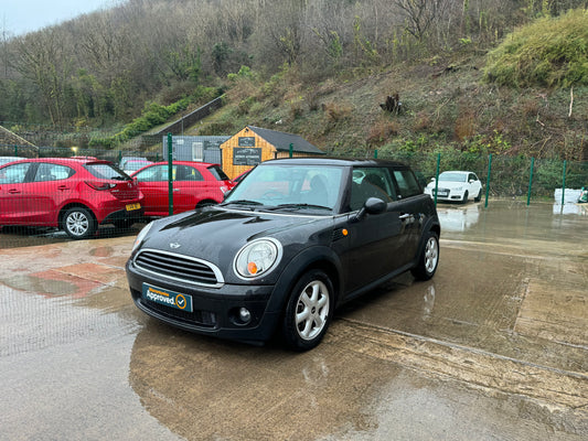 Mini First 1.4 2010