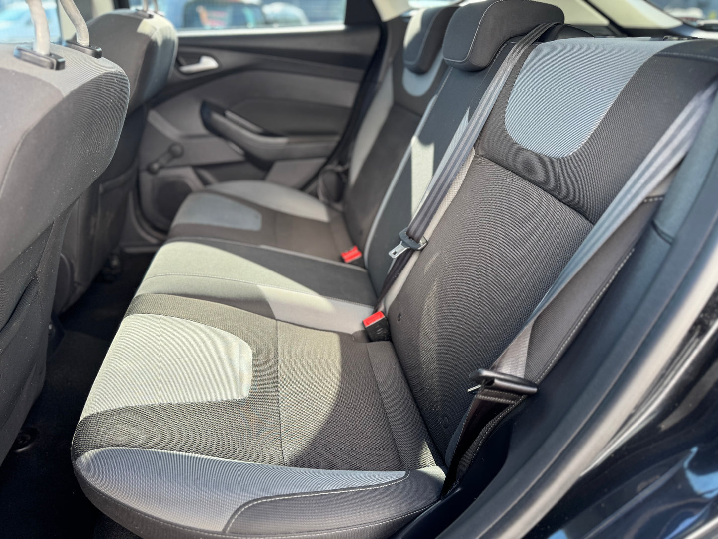 Ford Focus 1.6 Zetec 2012