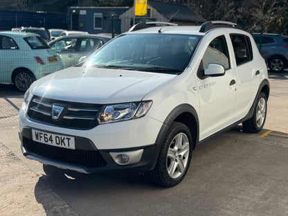 Dacia Sandero Stepway 0.9 TCe Laureate 2014
