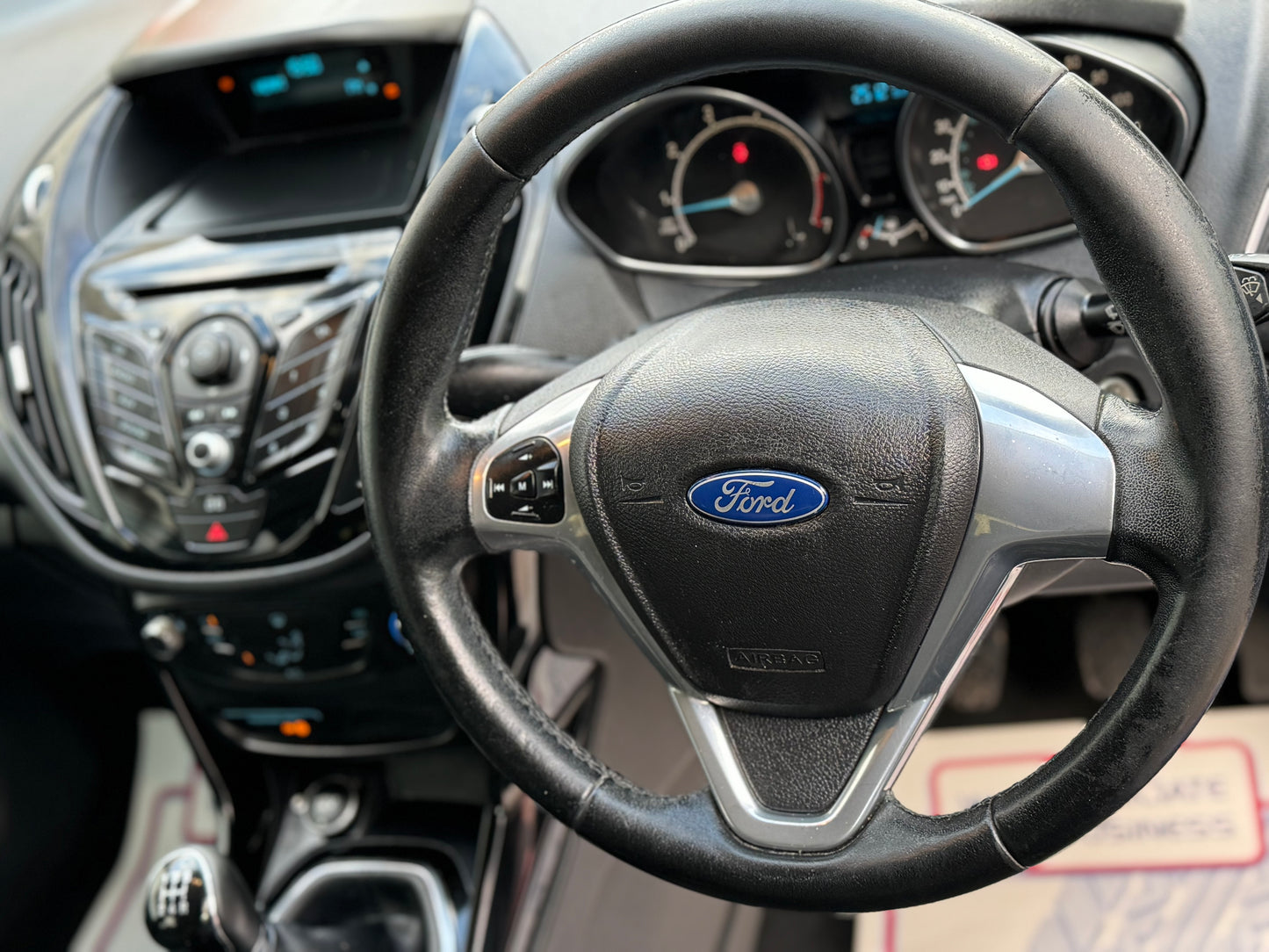 Ford b-maxx 1.4 Zetec 2013