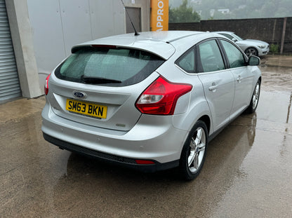 Ford Focus 1.0 E/B Titanium X 2013