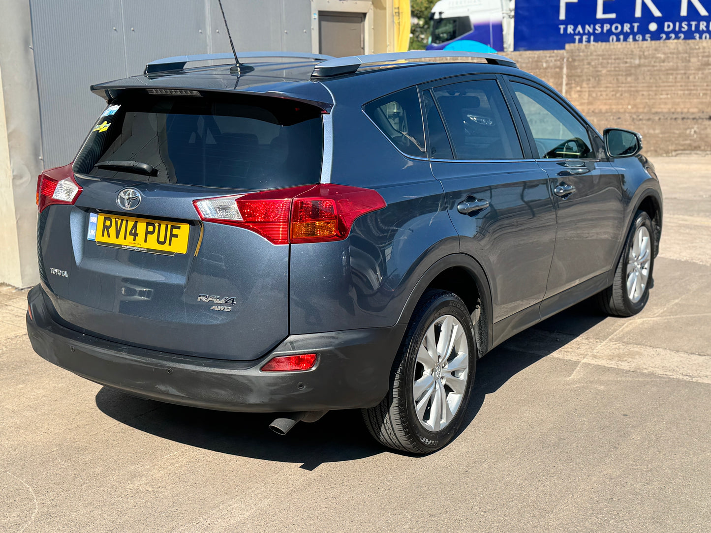 Toyota Rav4 2.0 D-4D Invincible 4WD 2014