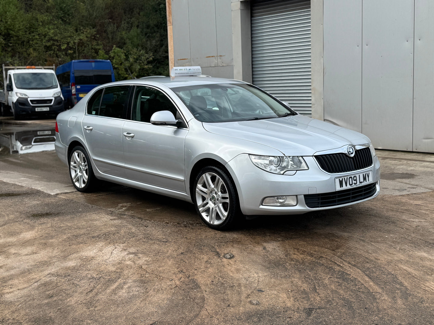 Skoda Superb 2.0 TDI Elegance DSG 2009