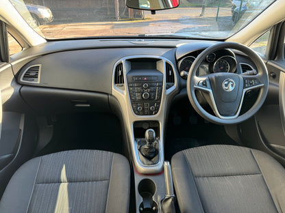 Vauxhall Astra Exclusive 1.4 2010