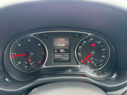 Audi A1 1.6 TDI S-line 2011