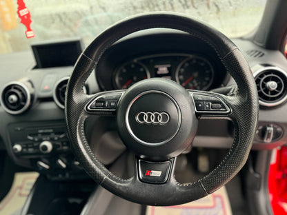 Audi A1 1.6 TDI S-line 2011