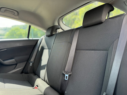 Vauxhall Insignia 1.8 Design 2013