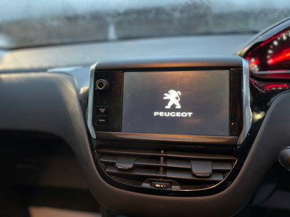 Peugeot 208 PureTech Active 1.0 vti 2014