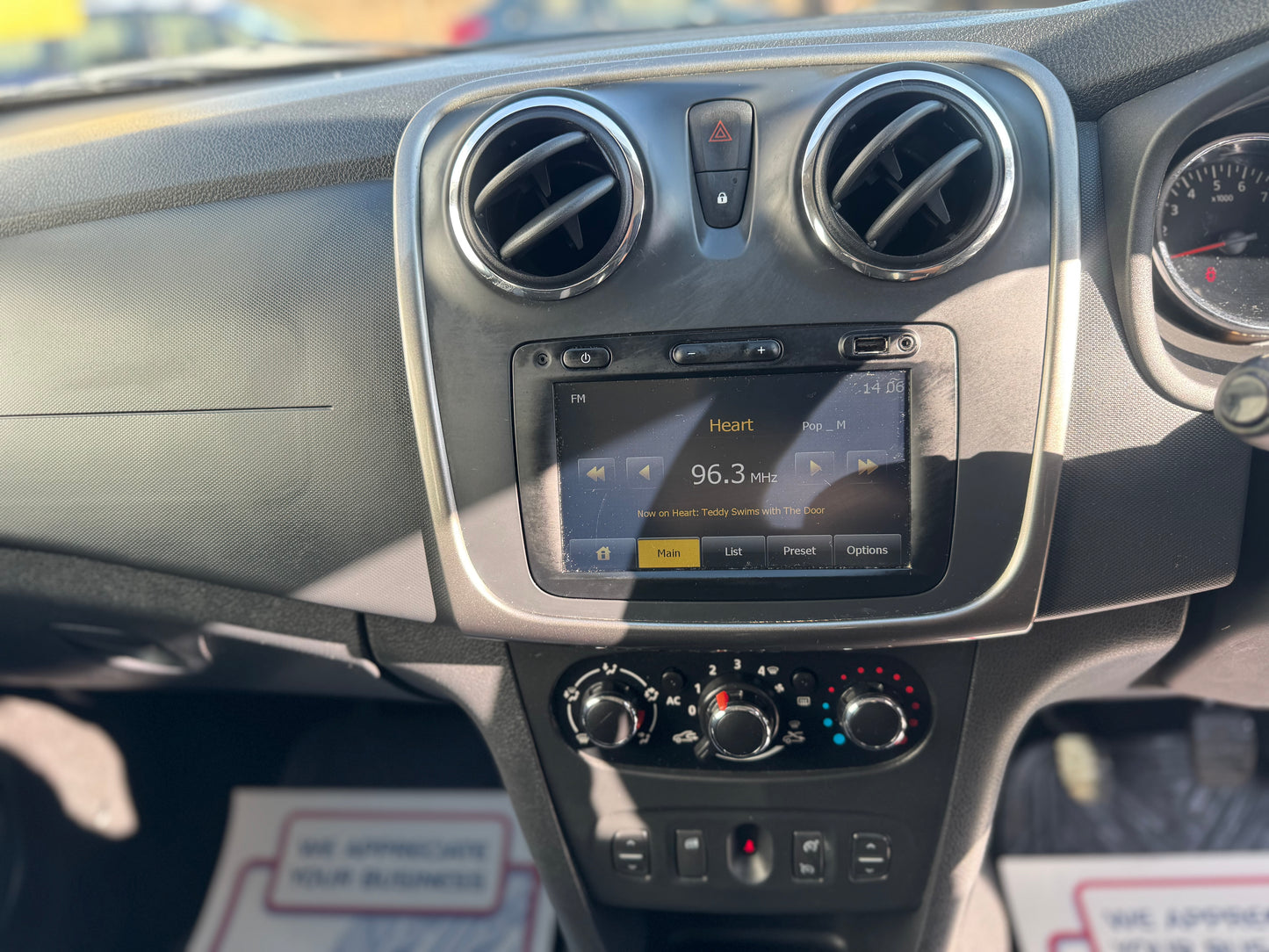 Dacia Sandero Stepway 0.9 TCe Laureate 2014