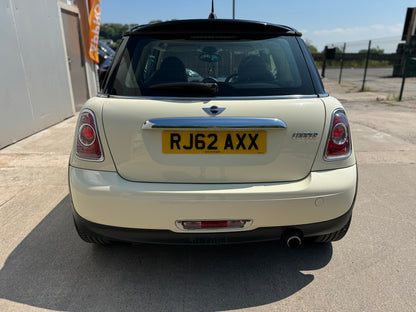 Mini Cooper 1.6 2012