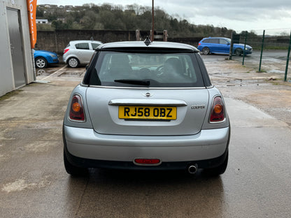 Mini Cooper 1.6 2008