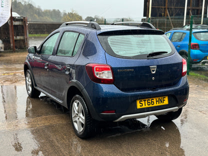 Dacia Sandero Stepway 0.9 TCe Laureate 2016