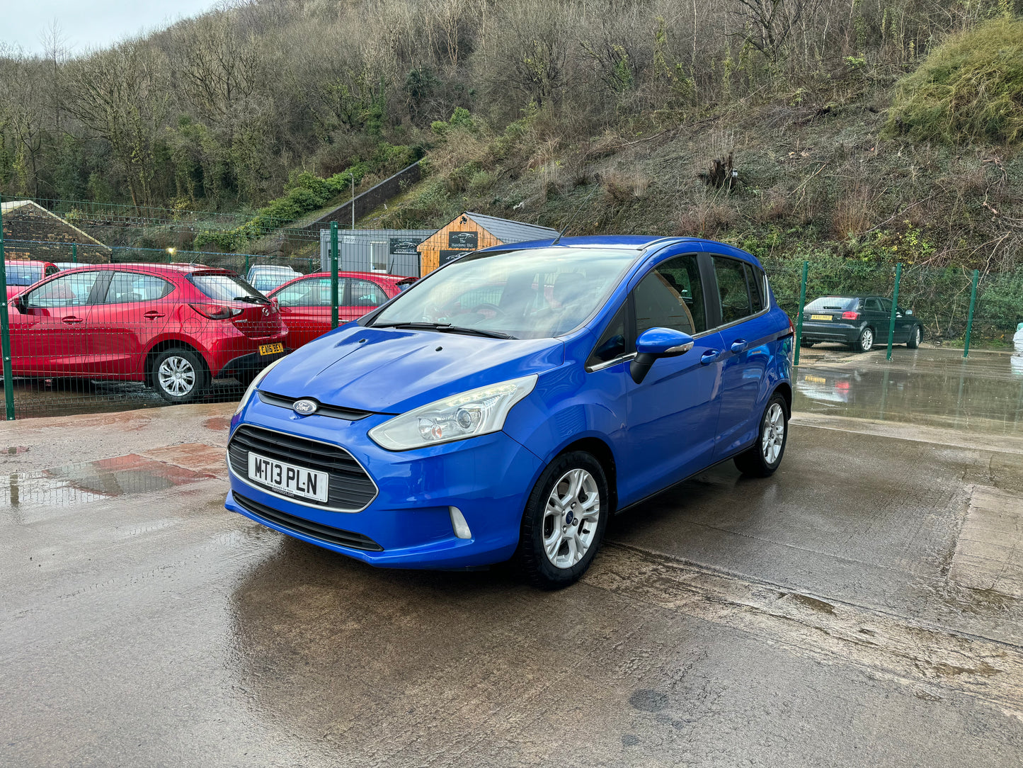 Ford b-maxx 1.4 Zetec 2013