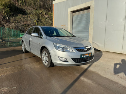 Vauxhall Astra Exclusive 1.4 2010