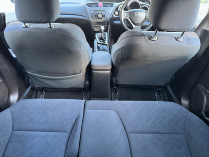 Honda Civic 1.8 i-VTEC ES 2012