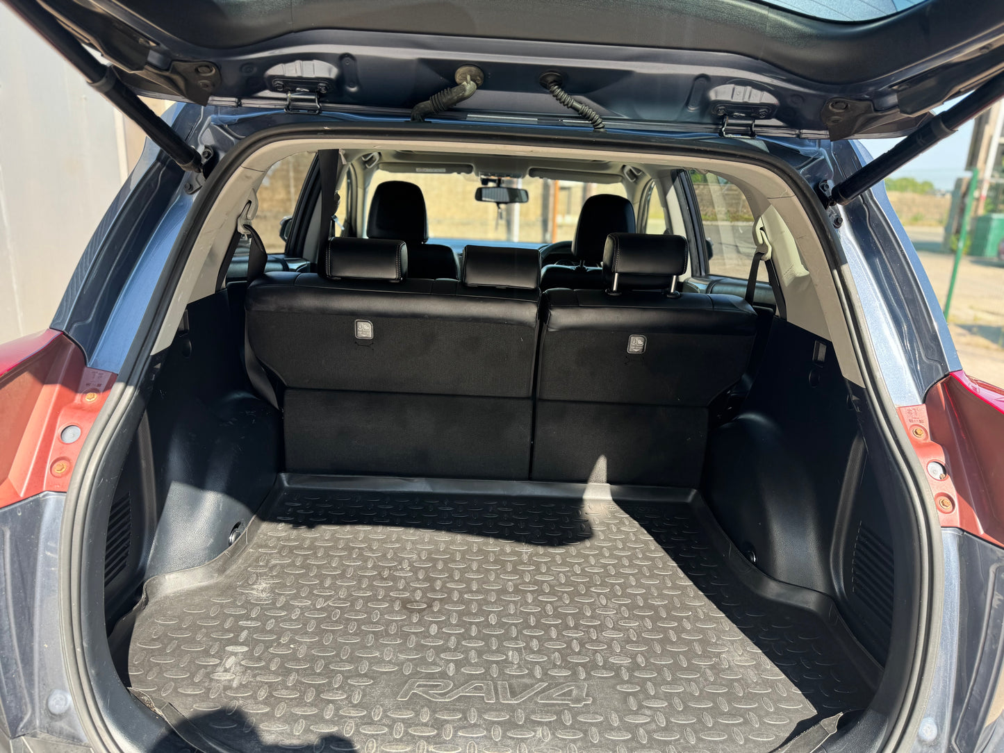 Toyota Rav4 2.0 D-4D Invincible 4WD 2014