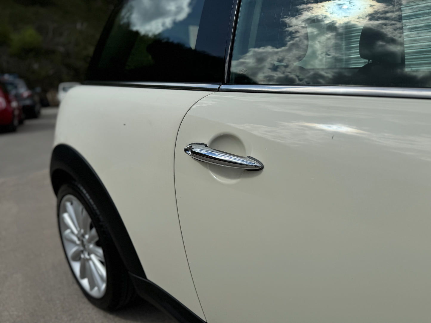 Mini Cooper 1.6 D Pepper white 2010