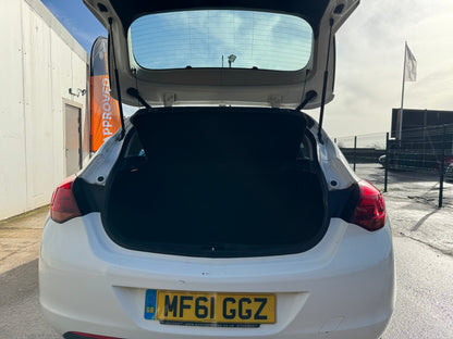 Vauxhall Astra Sri 1.6 2011