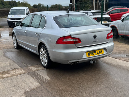 Skoda Superb 2.0 TDI Elegance DSG 2009