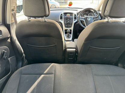 Vauxhall Astra Sri 1.6 2011