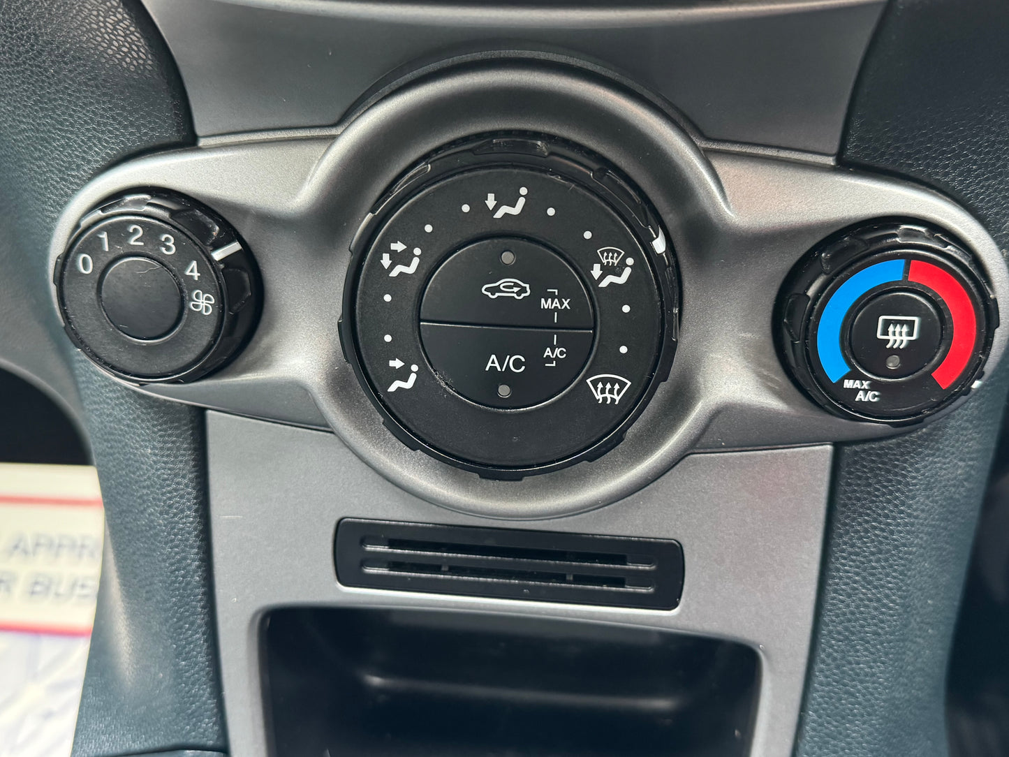 Ford Fiesta 1.4 tdci Zetec 2011