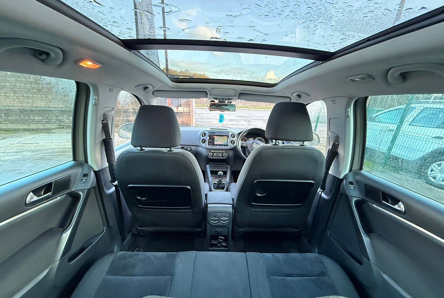 Volkswagen Tiguan 2.0 TDI BlueMotion Tech SE 4WD 2013