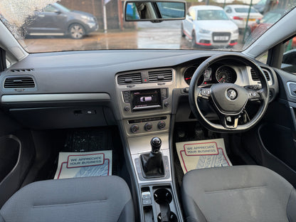 Volkswagen Golf 1.6 TDI BlueMotion Tech SE 2015