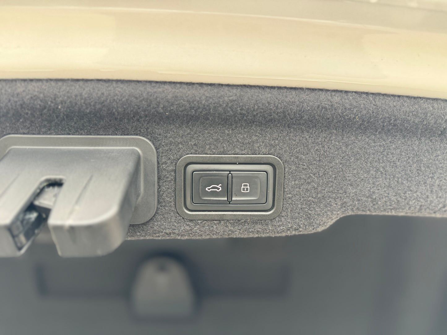 Audi A8 3.0 TDI V6 Sport Executive 2014