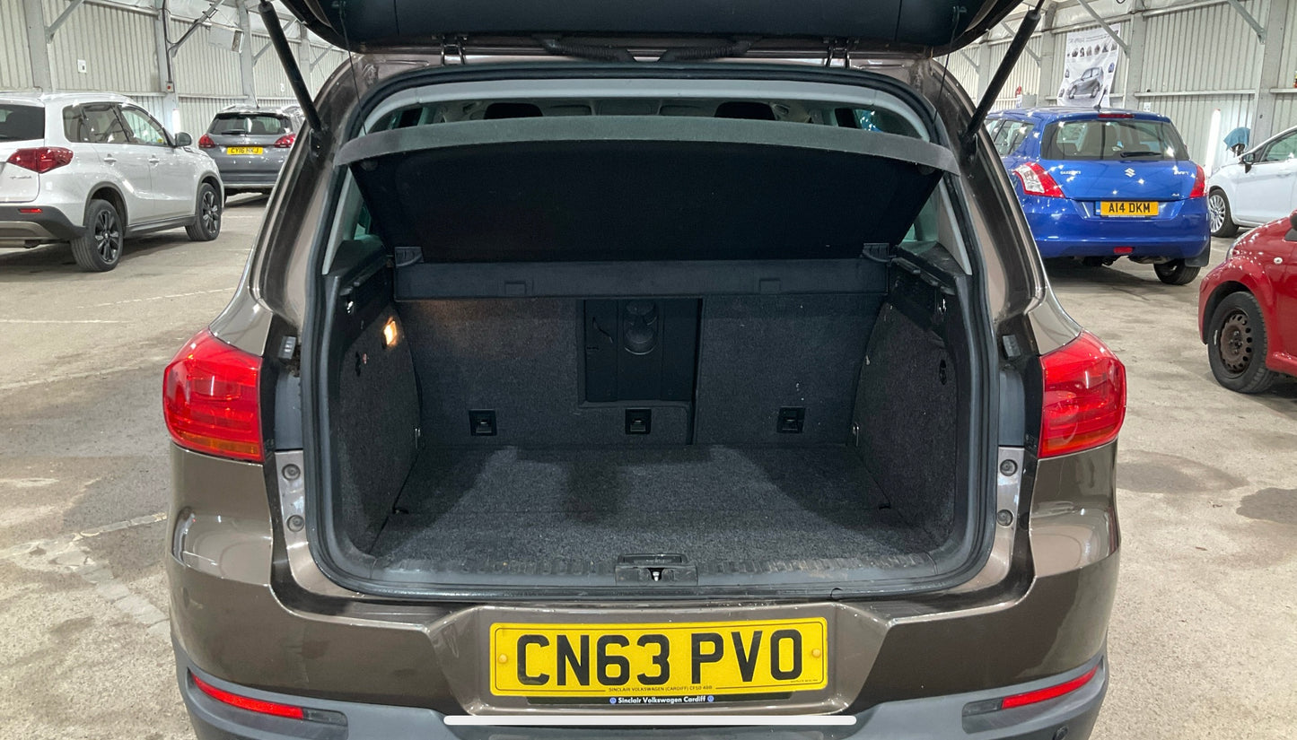 Volkswagen Tiguan 2.0 TDI BlueMotion Tech SE 2WD 2013