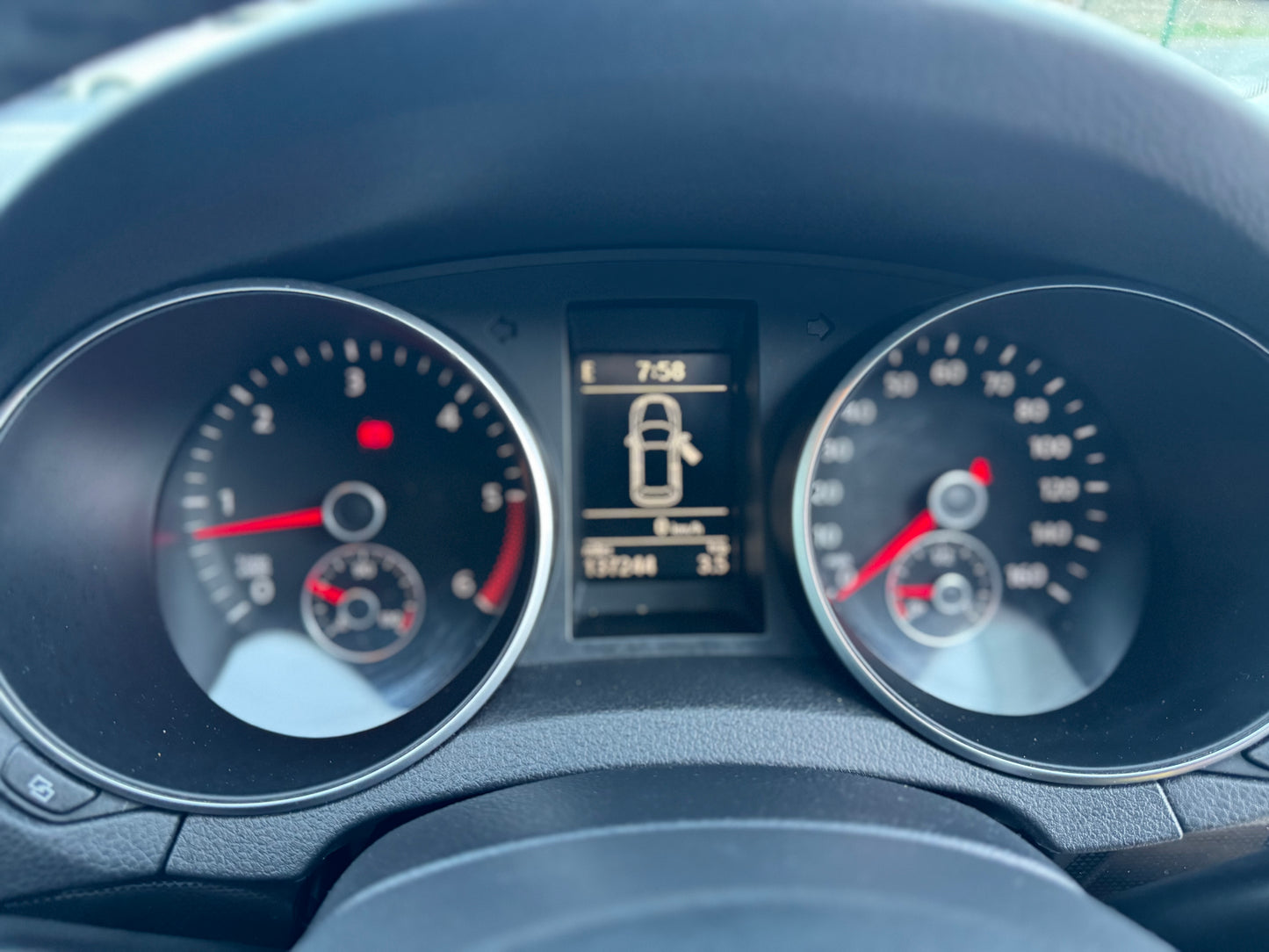 Volkswagen Golf 1.6 TDi Match 2011