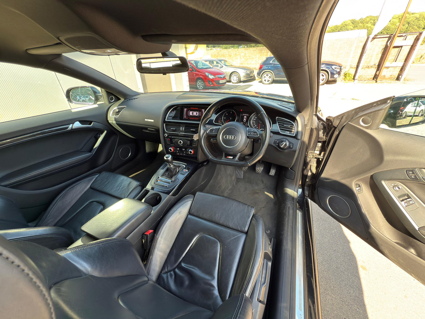 Audi A5 2.0 TDI Black Edition 2012