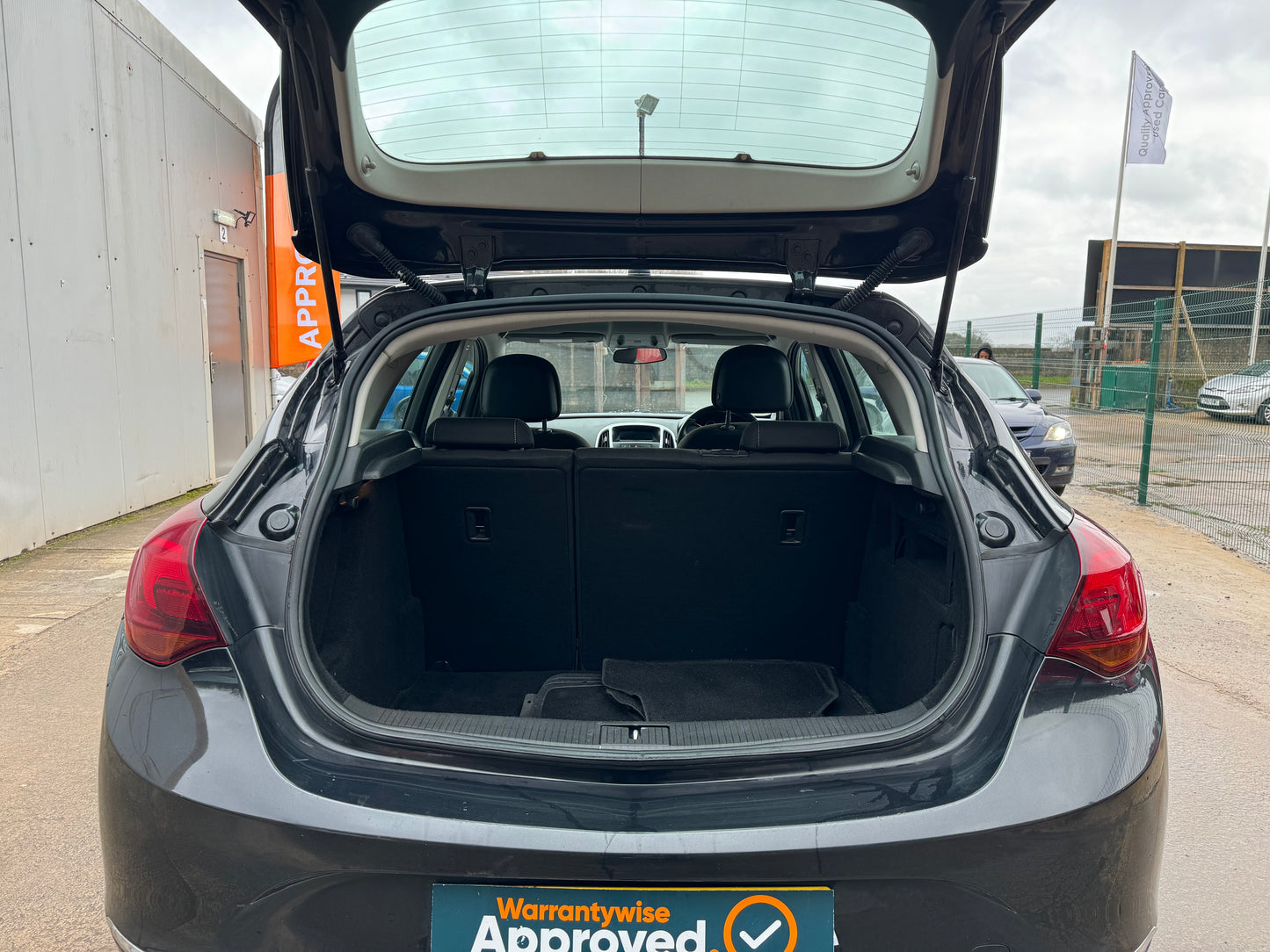 Vauxhall Astra 1.6 SRi 2014