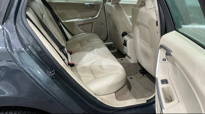 Volvo V60 1.6 D2 SE Lux 2013