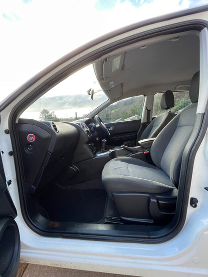 Nissan Qashqai 1.6 Petrol 2013