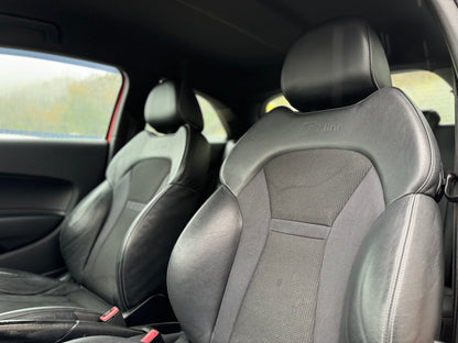 Audi A1 1.6 TDI S-line 2011