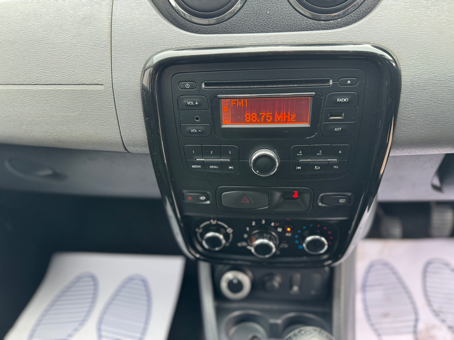 Dacia Duster 1.5 dCi Laureate 4wd 2013