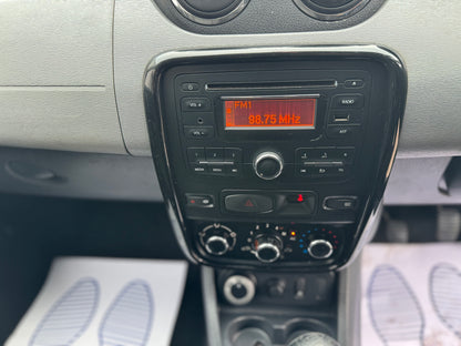 Dacia Duster 1.5 dCi Laureate 4wd 2013