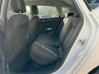 Vauxhall Astra Sri 1.6 2011