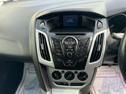 Ford Focus 1.6 Zetec 2010