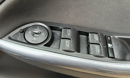 Ford Focus Titanium Navigator 1.6 tdci 2014