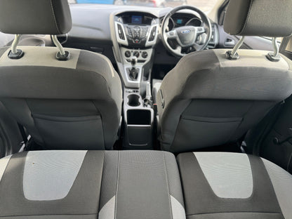 Ford Focus 1.6 Zetec 2010